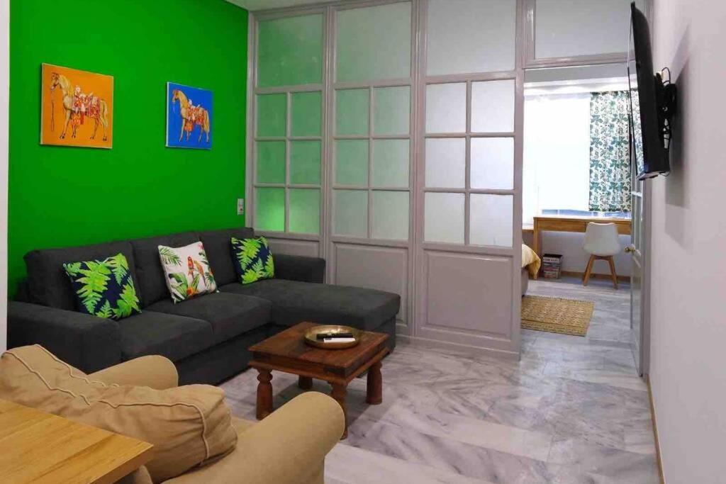 Casa Verde Di Giorgio 10 Mins Walk From Piraeus Port 外观 照片